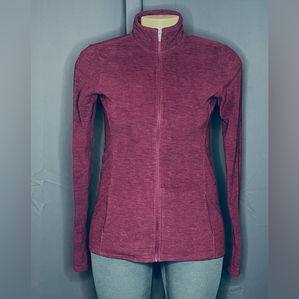 Old Navy Size L‎ Go-Warm Burgandy/Wine Performance Fleece Full-Zip Jacket.